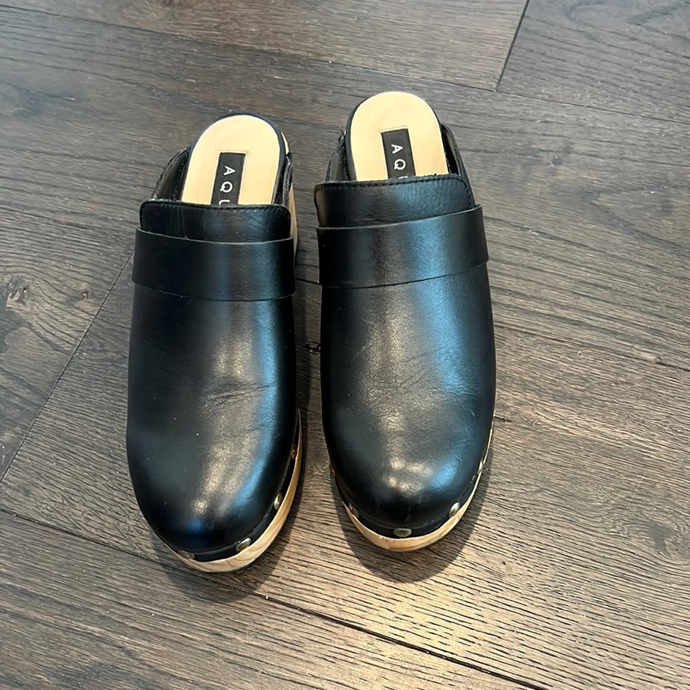 Brand new black CLOGS by AQUA 🍾